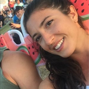 Meet your Posher, Natalie